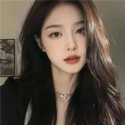 别人末日我靠超市被批老婆奴